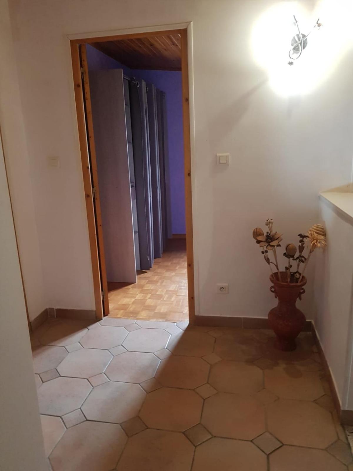 Maison Dans Un Village Calme Carla-de-Roquefort Bagian luar foto