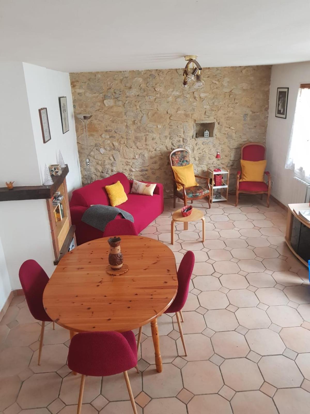 Maison Dans Un Village Calme Carla-de-Roquefort Bagian luar foto